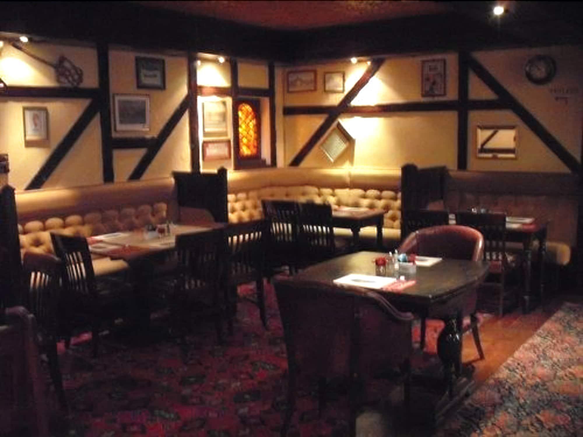 The Bridge Inn Tillicoultry المظهر الخارجي الصورة